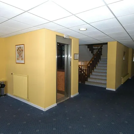 Отель Corregidor 2*