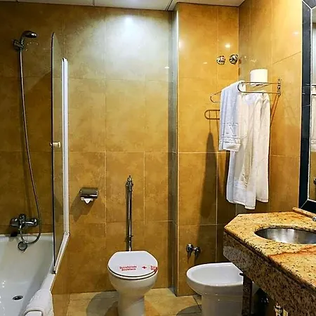 Corregidor Hotel 2*