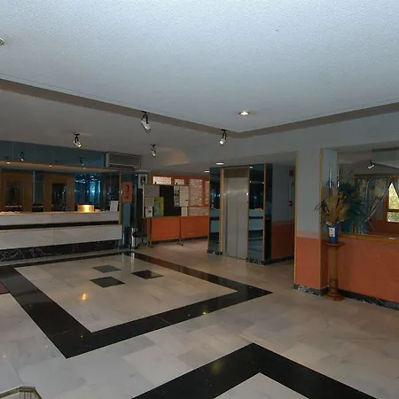 Corregidor Hotel 2*