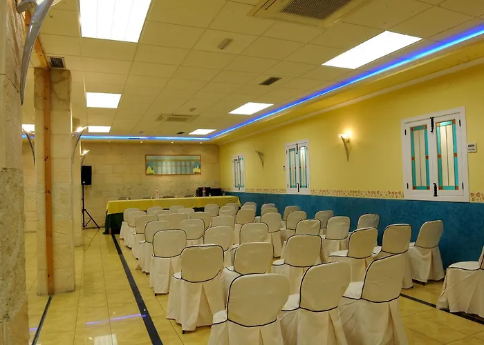 Отель Corregidor 2*