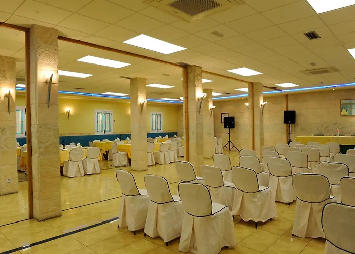 Отель Corregidor 2*