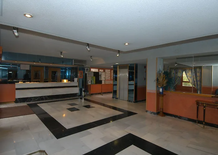 Corregidor Отель Сеговия