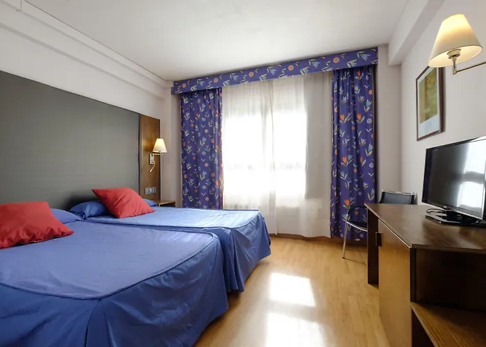 Corregidor Отель Сеговия