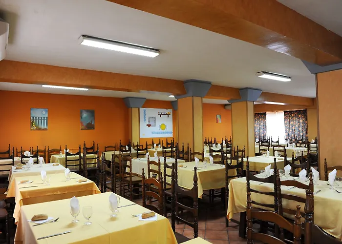 Отель Corregidor 2*