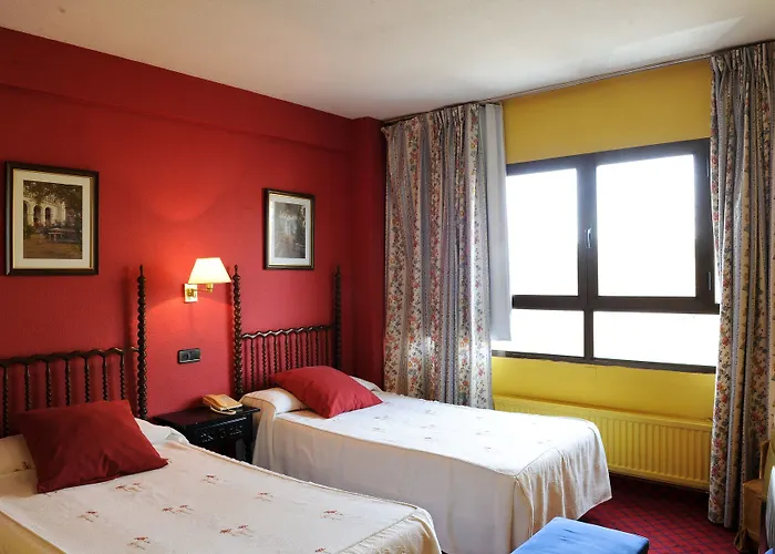 Отель Corregidor Сеговия